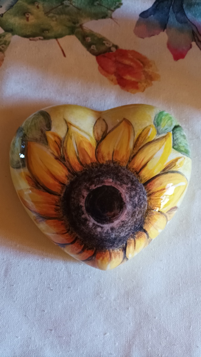 Cuore di ceramica girasole - Decoro realizzato su ceramica